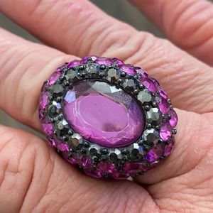 Gorgeous purple fashion jewelry ring